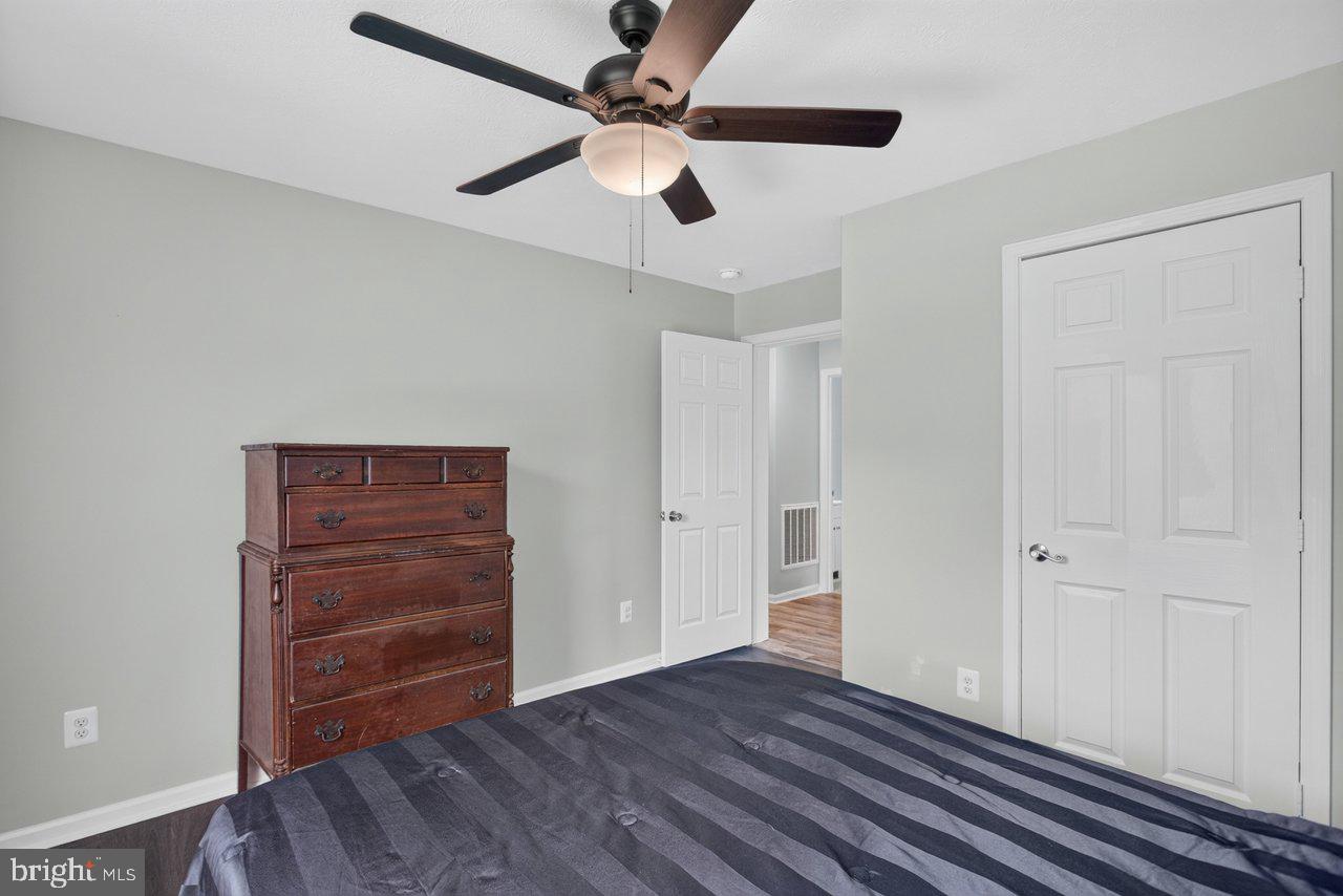 7066 Fortune Ln Property Photo 33