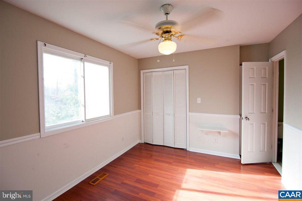 1566 Garden Ct Property Photo 15