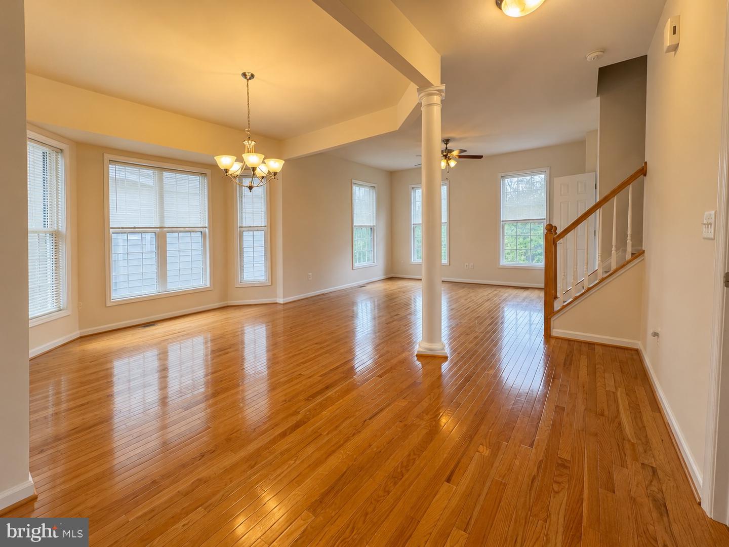 1380 Timberwood Blvd Property Photo 5