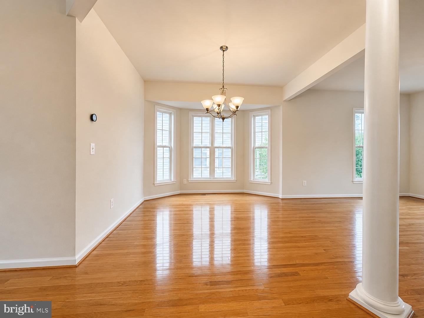 1380 Timberwood Blvd Property Photo 6