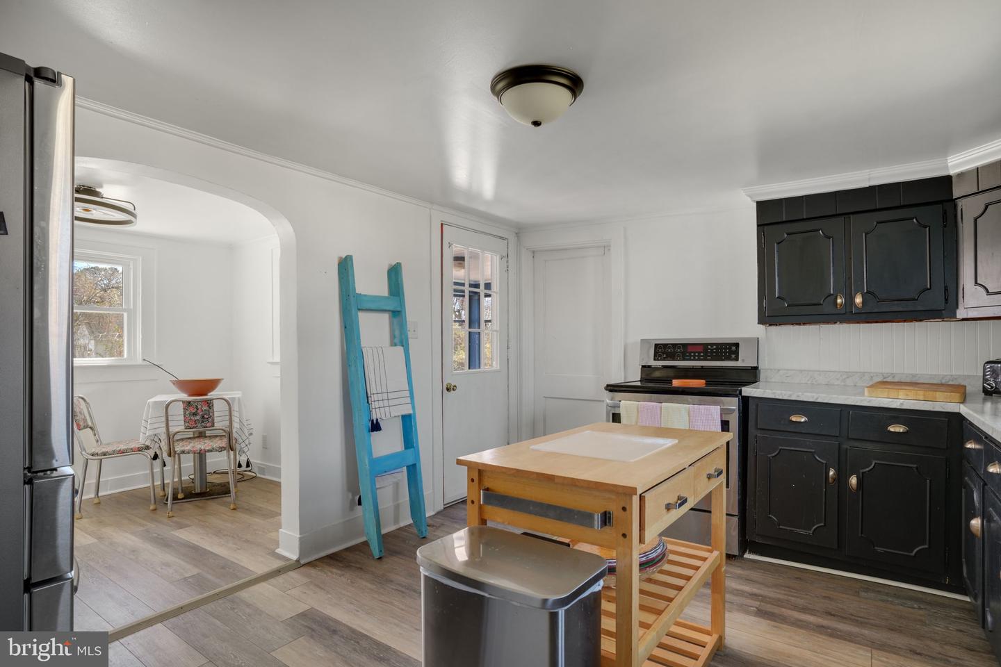 6348 Church St Property Photo 25