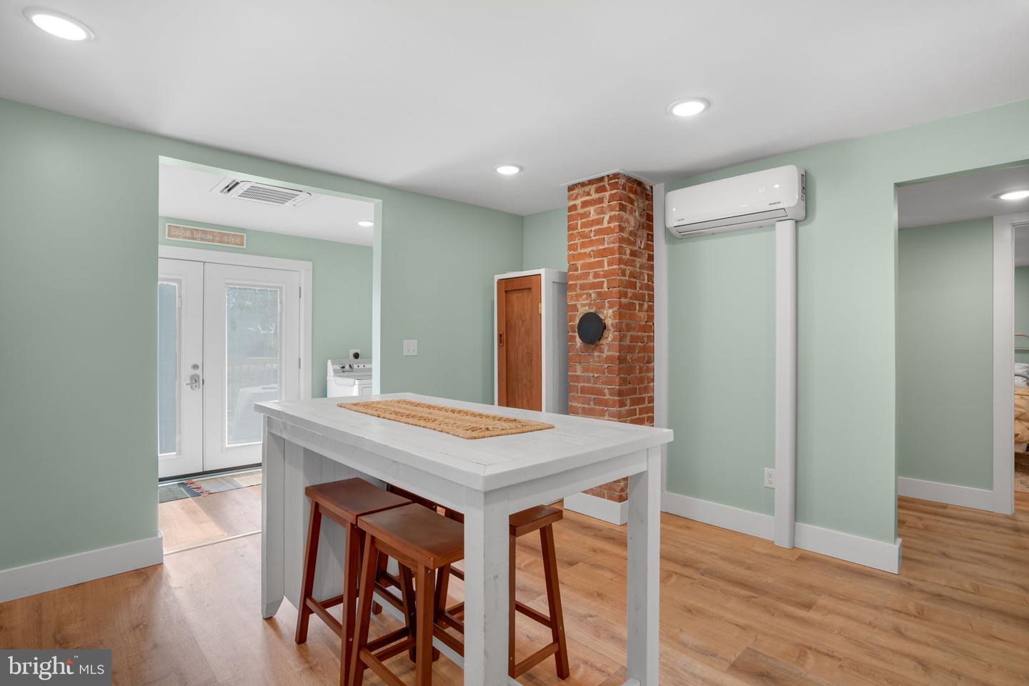 7983 Church St Property Photo 15