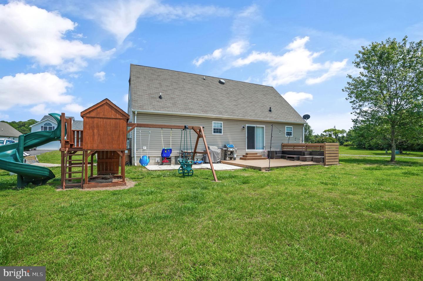 2370 Yardarm Dr Property Photo 32