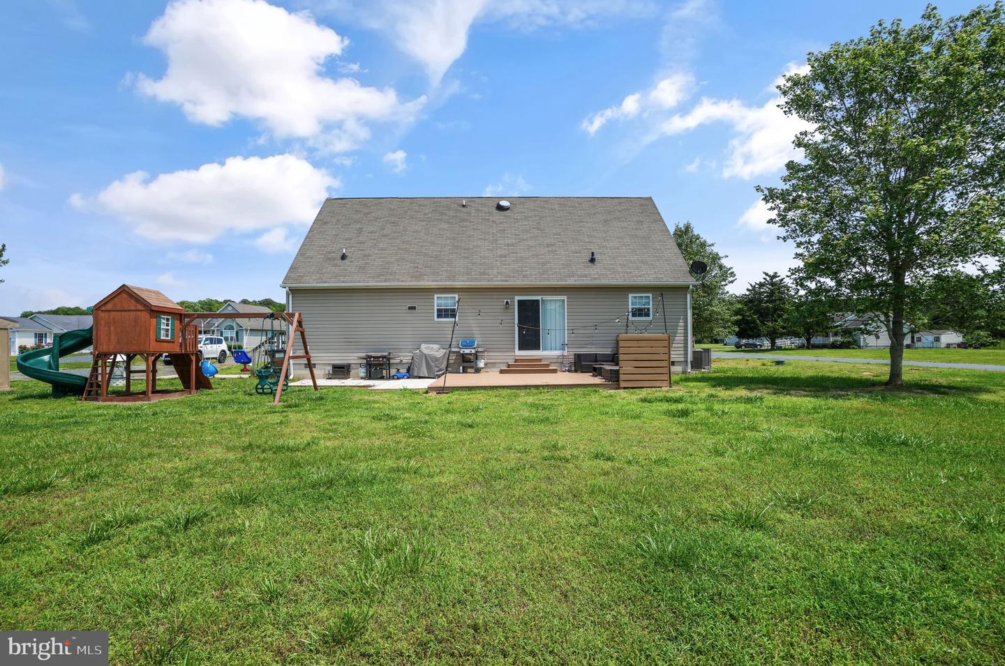2370 Yardarm Dr Property Photo 34