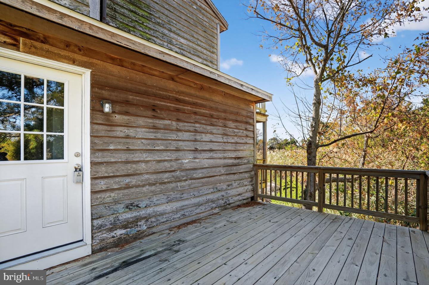 5160 Mallard Pond Property Photo 5