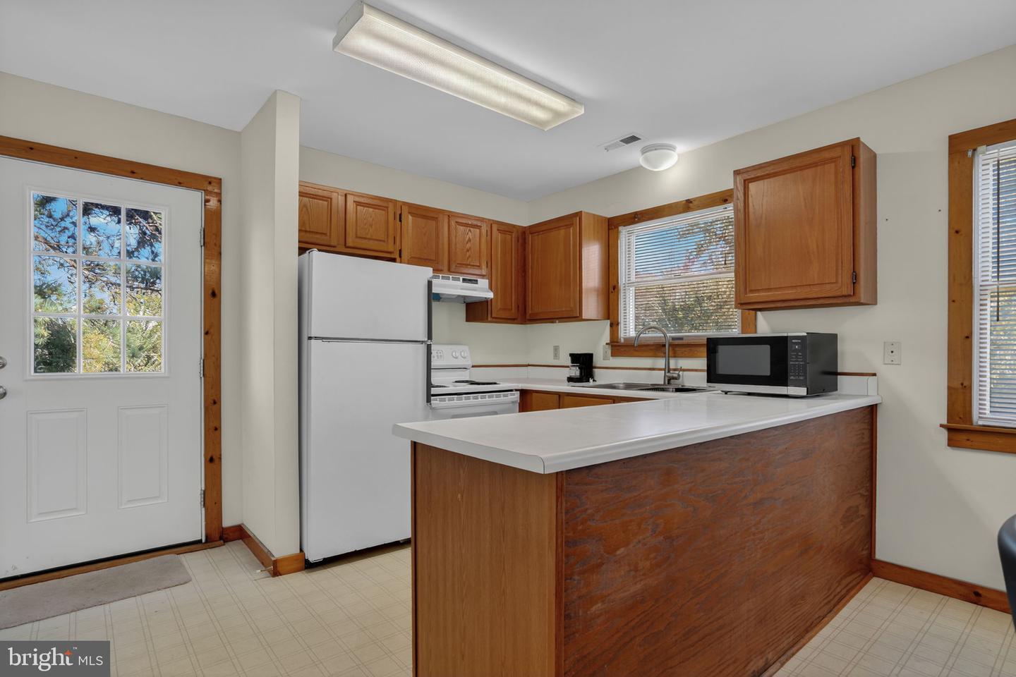 5160 Mallard Pond Property Photo 15