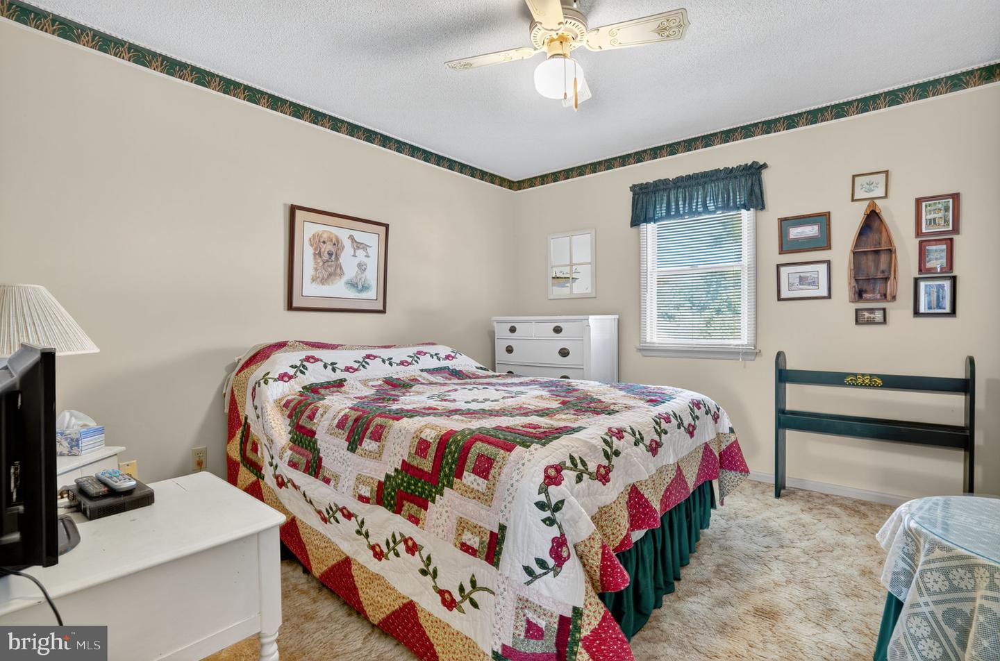 6135 Martin Ln Property Photo 22