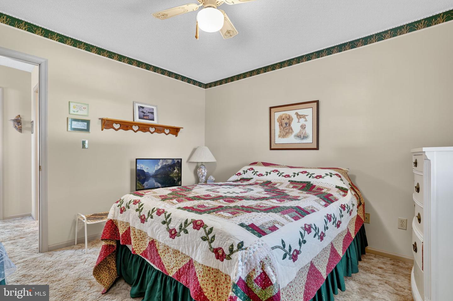 6135 Martin Ln Property Photo 23