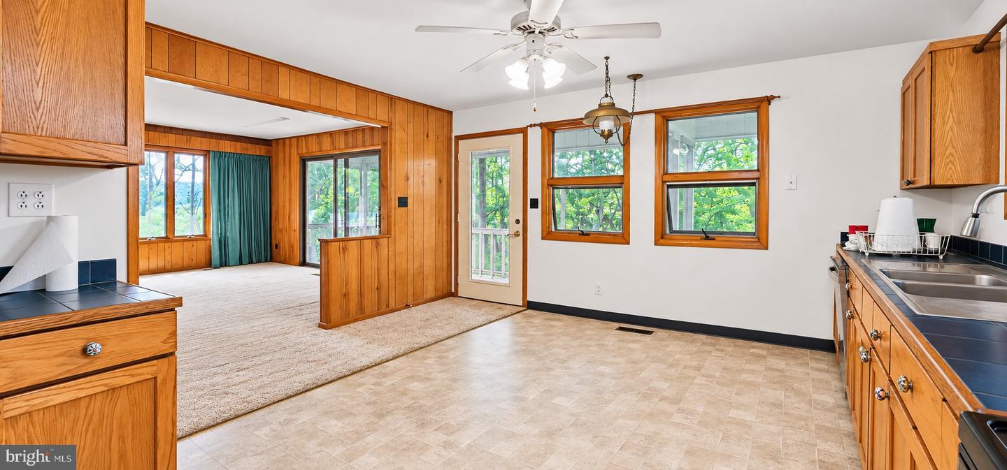 26355 Mount Nebo Rd Property Photo 14