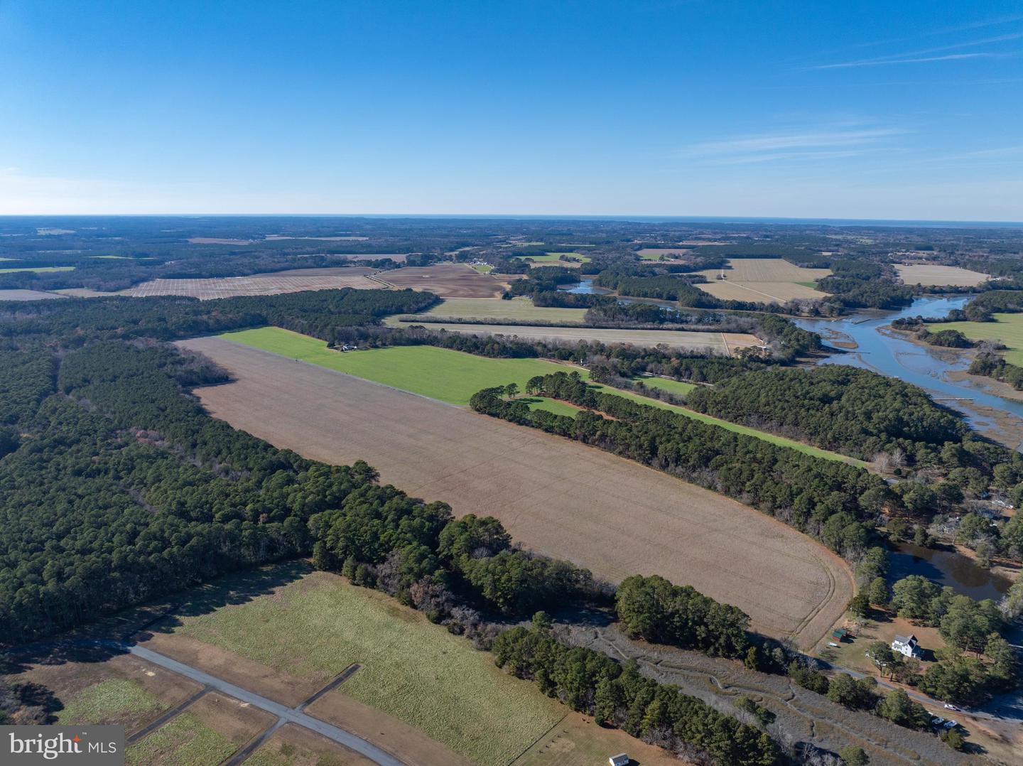 FOLLY CREEK RD