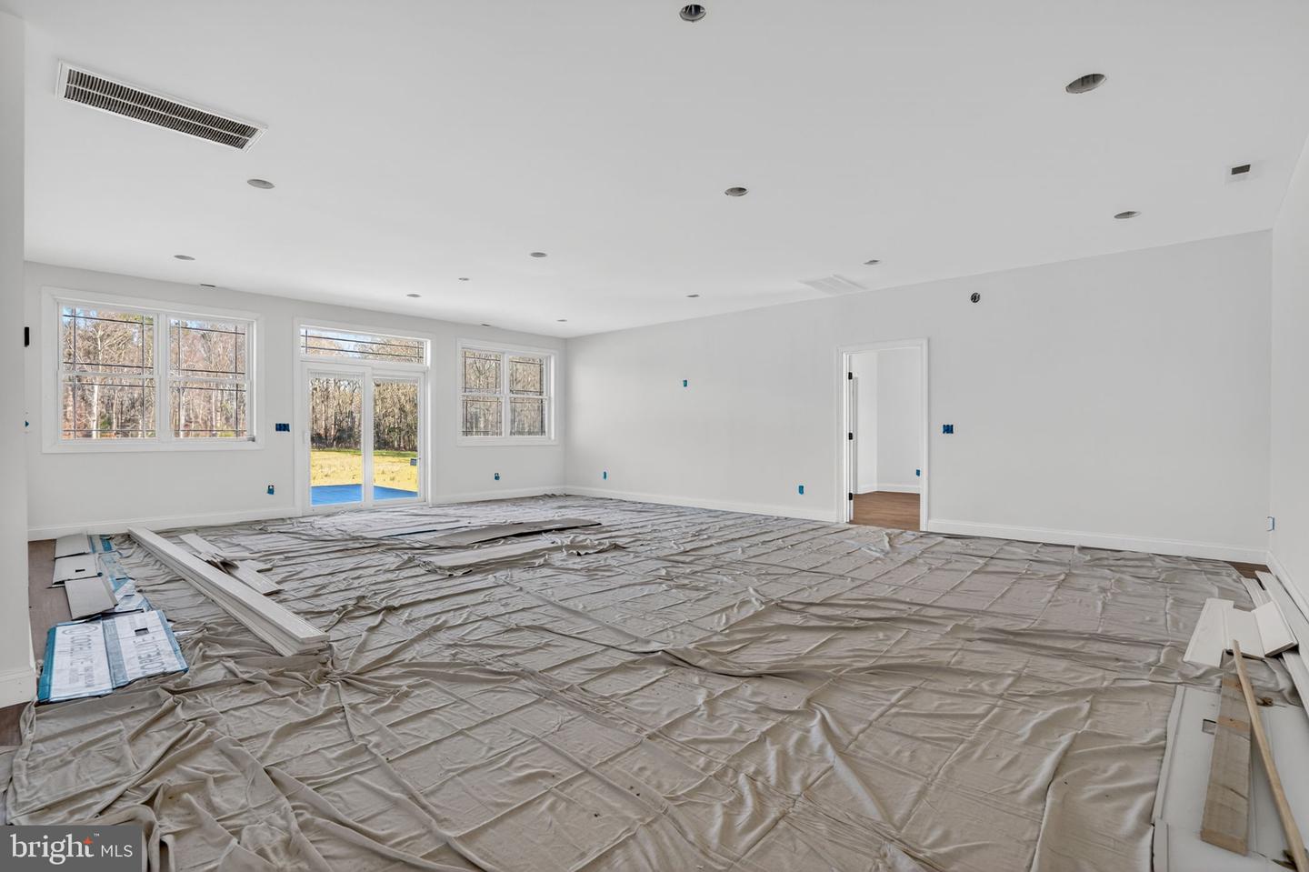 8005 Hickman Farm Rd Property Photo 21