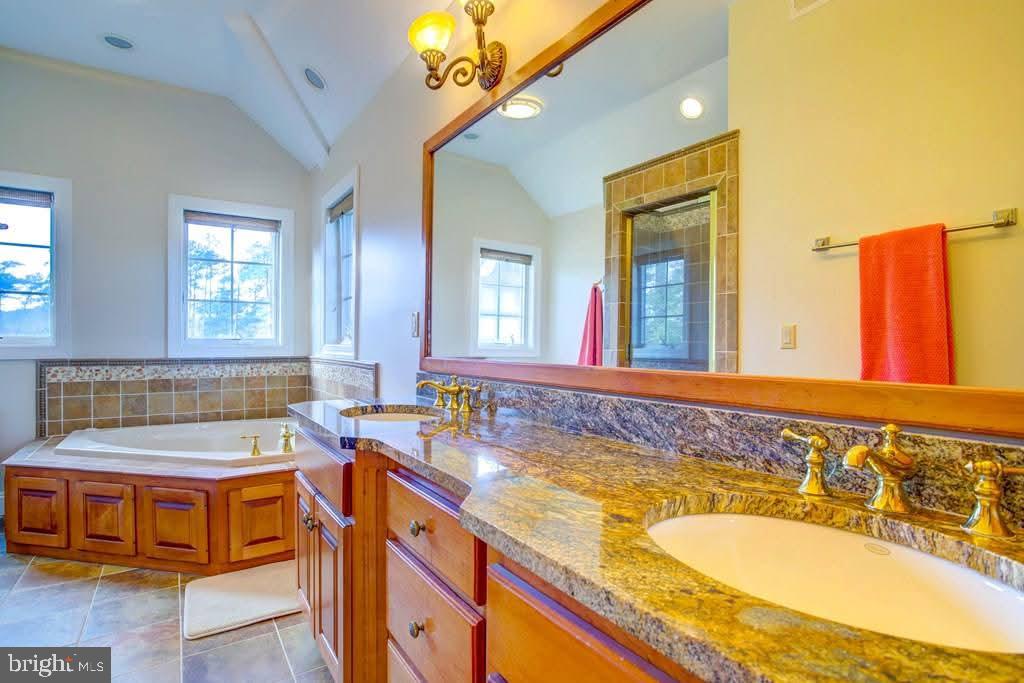 25323 Oceanview Ct Property Photo 28