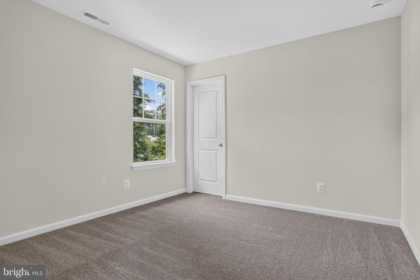 3238 Amidship Dr Property Photo 28