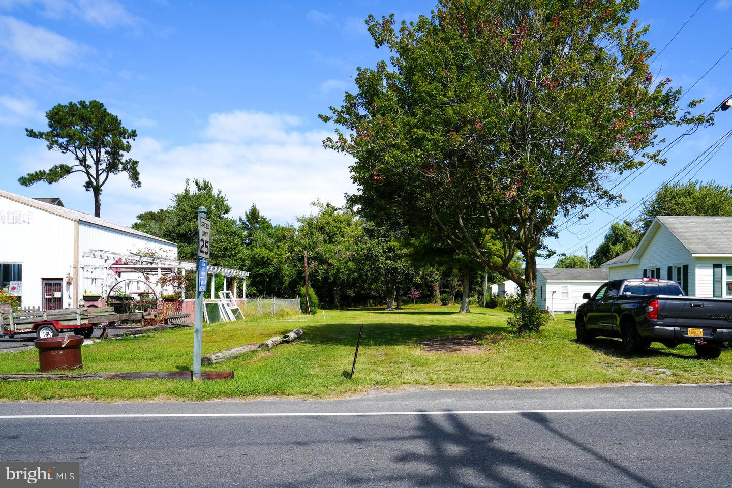 6497 Church St Property Photo 2