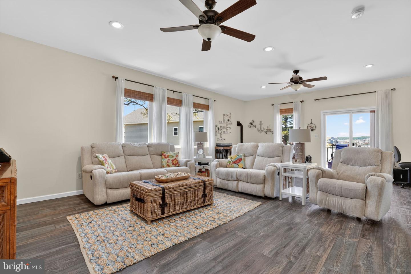 3352 Scimitar Way Property Photo 10