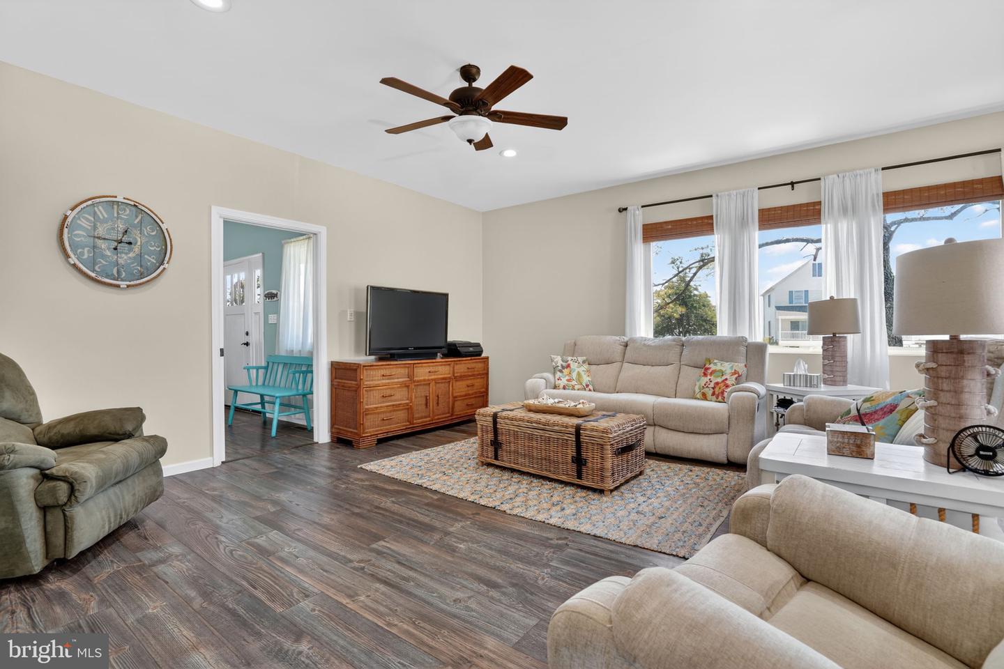 3352 Scimitar Way Property Photo 11
