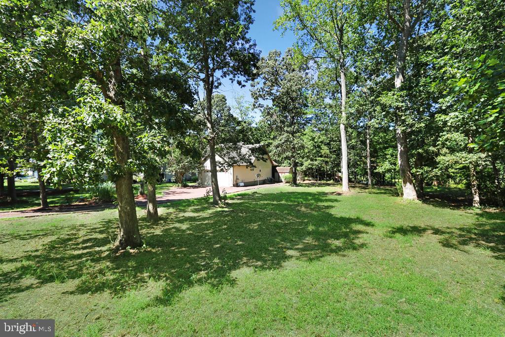 Lot 1862 Captain's Corr Property Photo 1