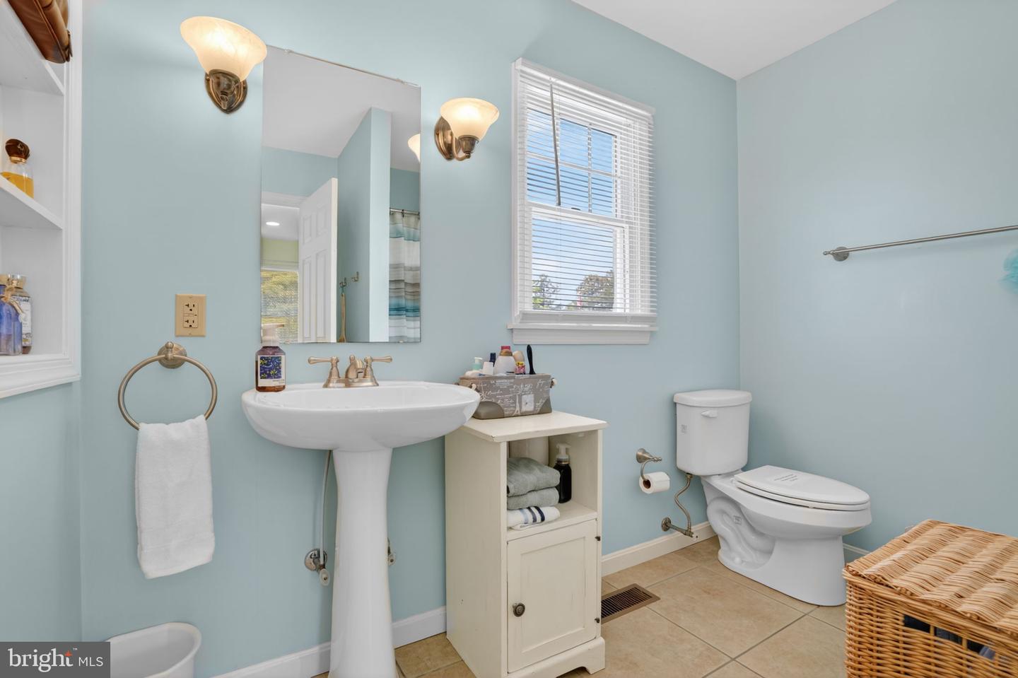 5061 Bay Colony Ln Property Photo 18