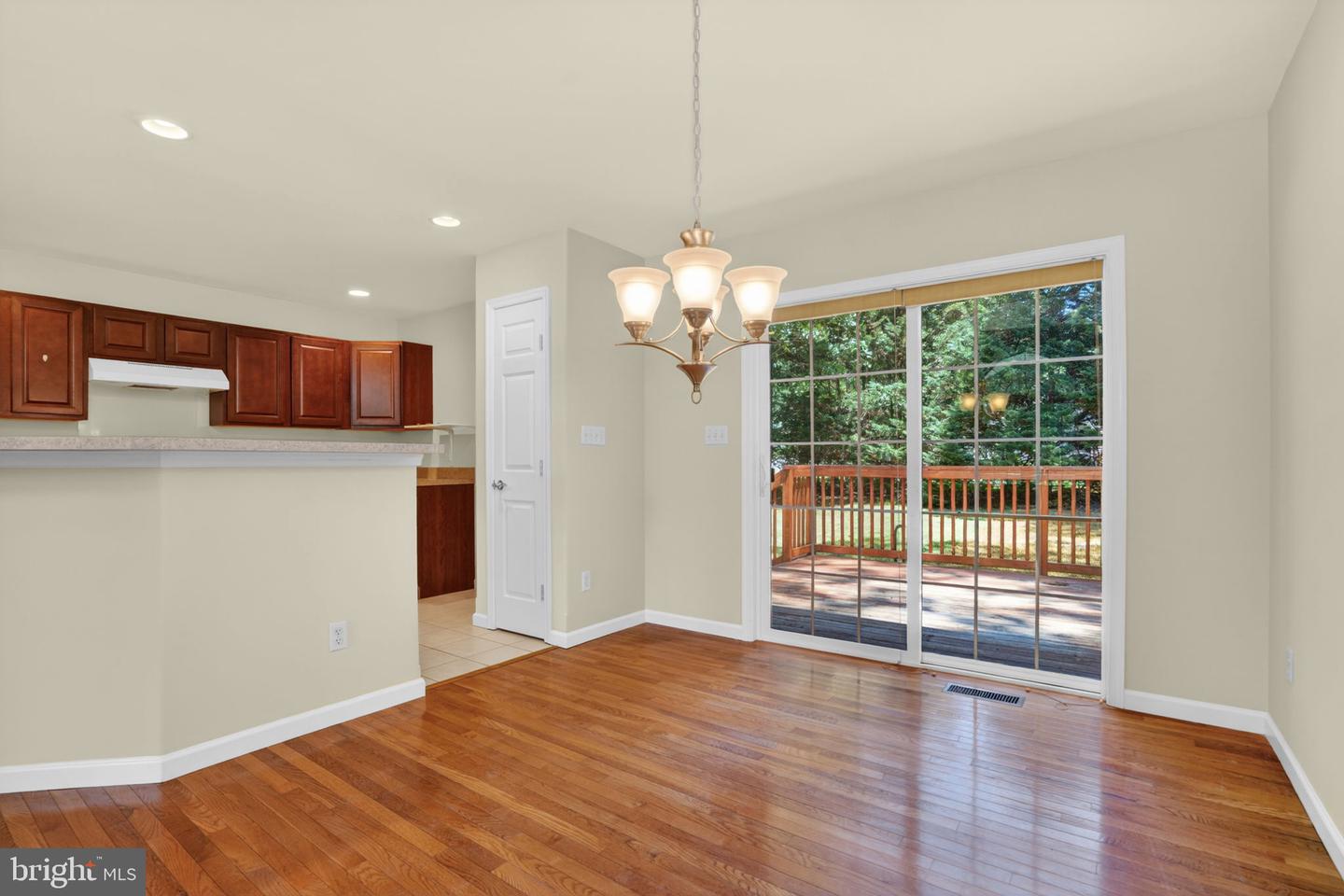 2347 Mayflower Dr Property Photo 10