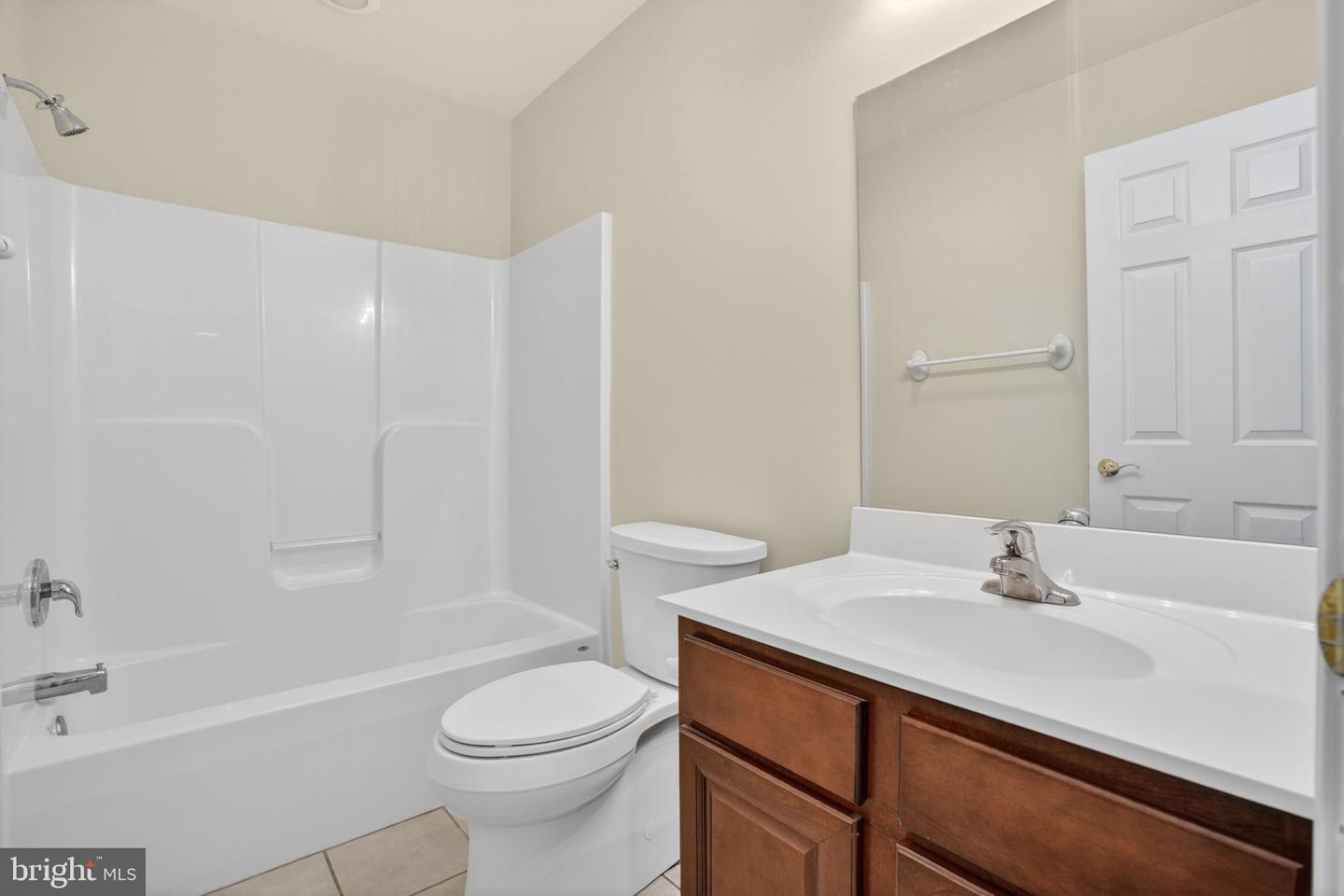 2347 Mayflower Dr Property Photo 24