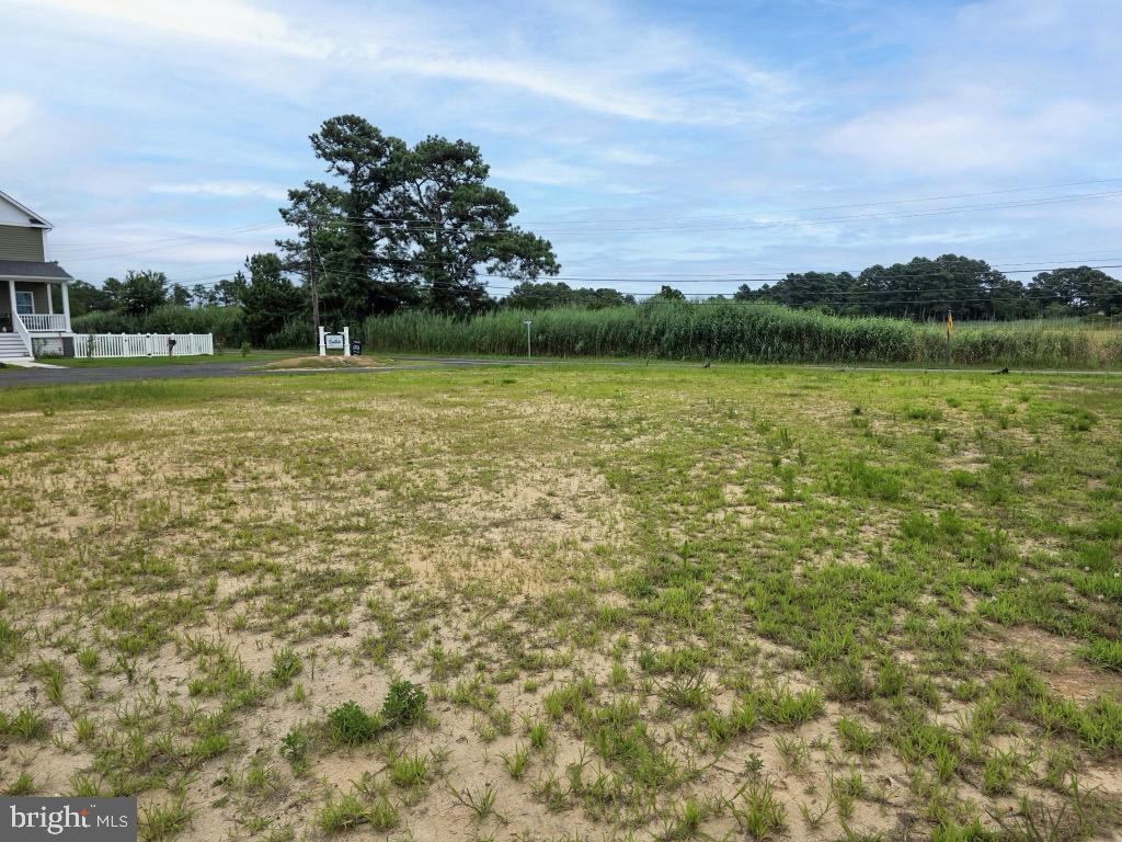 LOT 1 CLARKSON LN