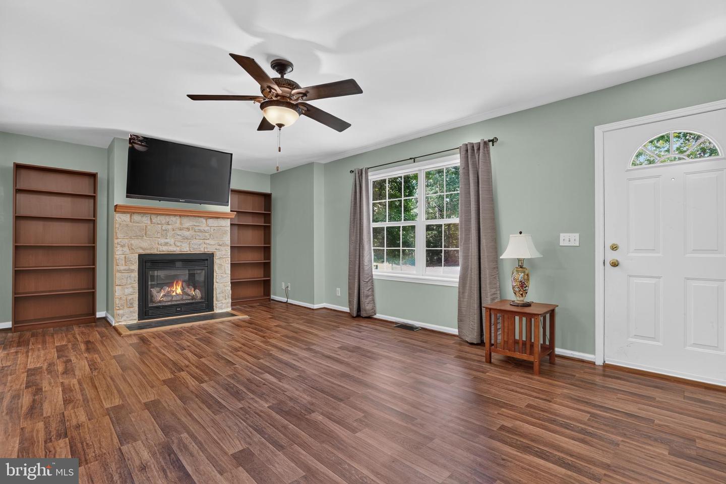 37281 Galleon Ct Property Photo 3