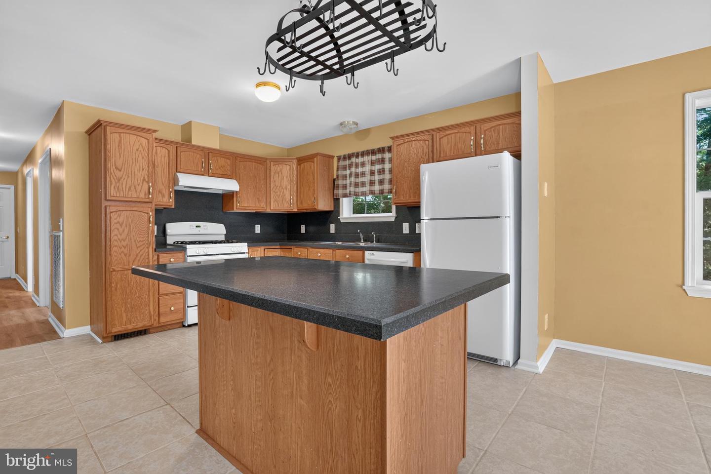 37281 Galleon Ct Property Photo 7