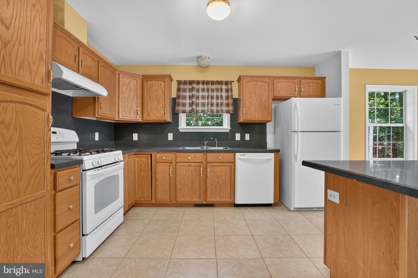 37281 Galleon Ct Property Photo 12