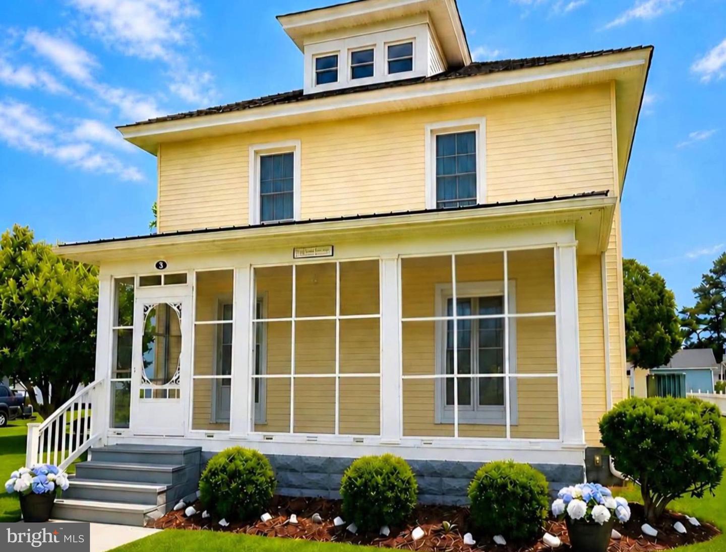 8 South St Property Photo 1