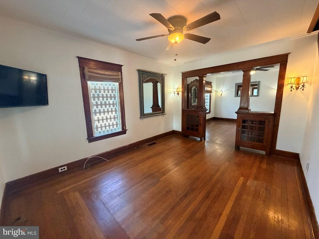 4134 Main St Property Photo 11