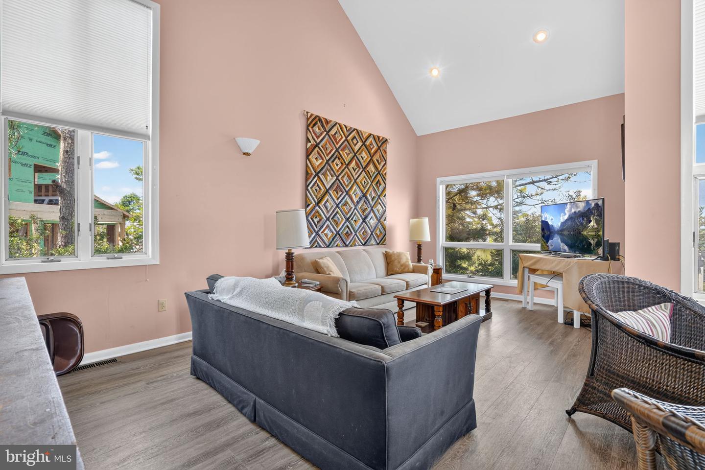 5466 Amrien Circle Dr Property Photo 16