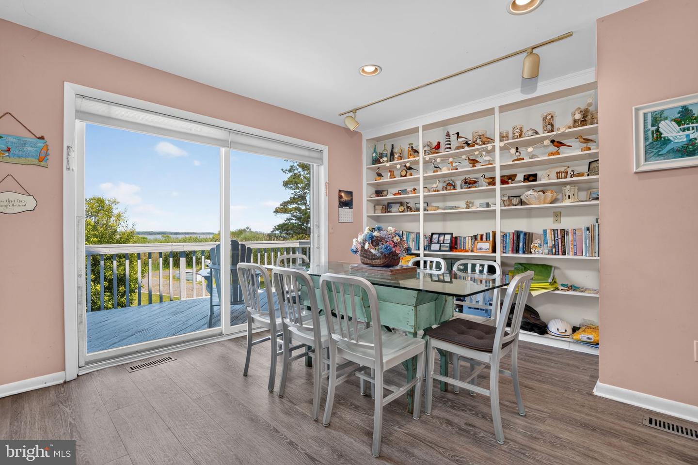 5466 Amrien Circle Dr Property Photo 19