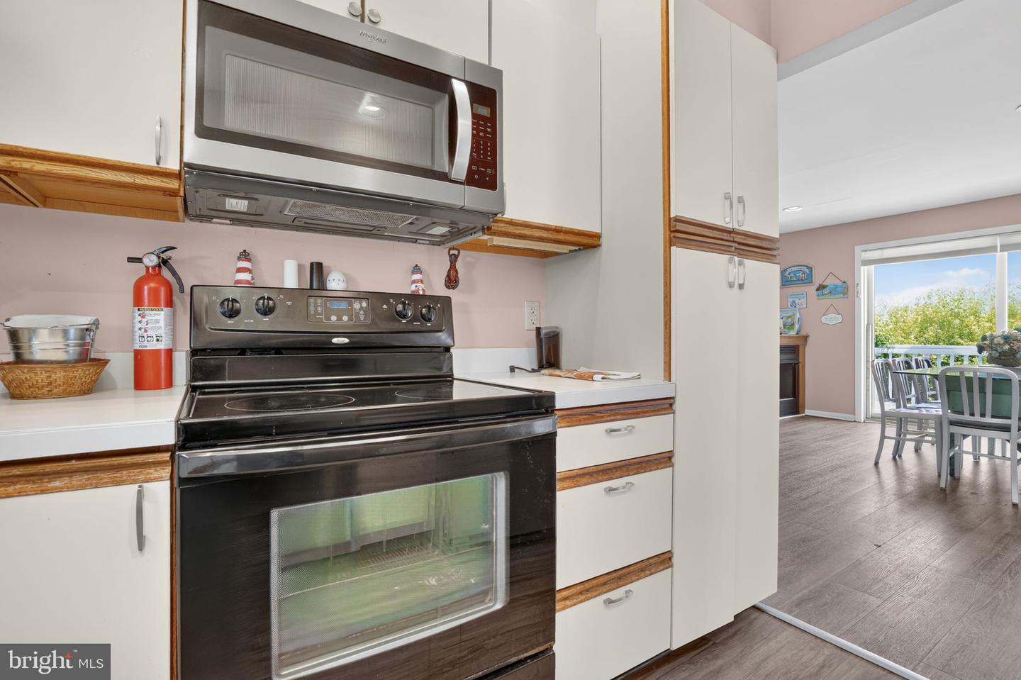 5466 Amrien Circle Dr Property Photo 25