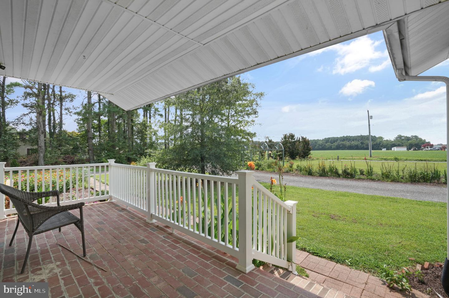 28415 Mitchell Dr Property Photo 2