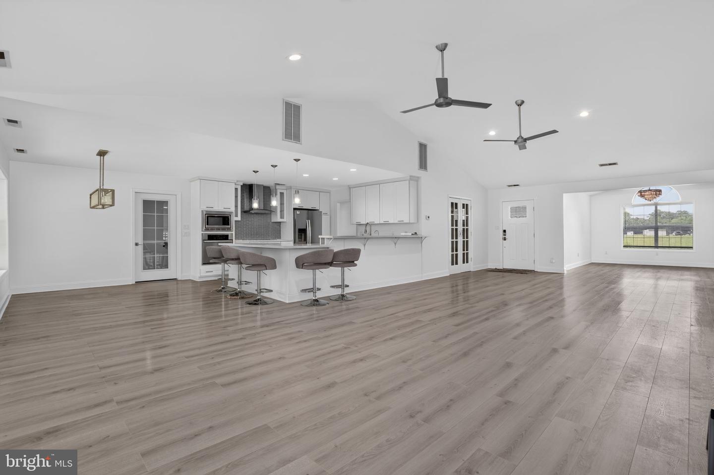 28415 Mitchell Dr Property Photo 11