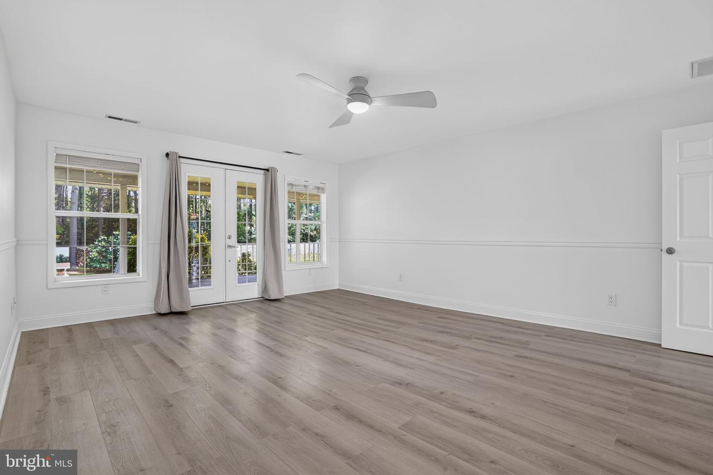 28415 Mitchell Dr Property Photo 25