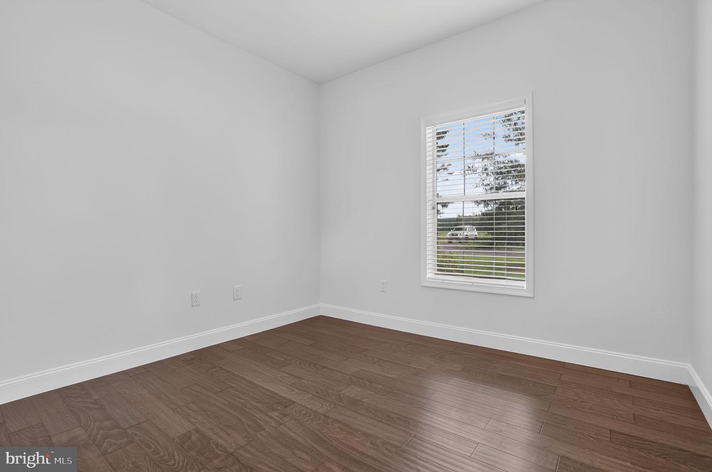 28415 Mitchell Dr Property Photo 36