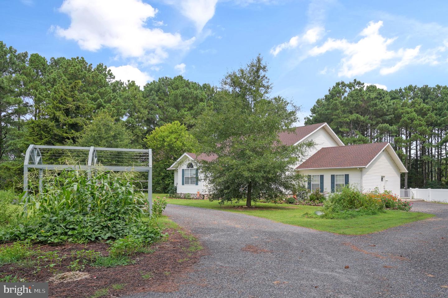 28415 Mitchell Dr Property Photo 53