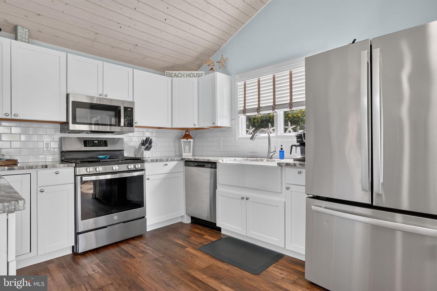 5190 Pine Tree Way Property Photo 12