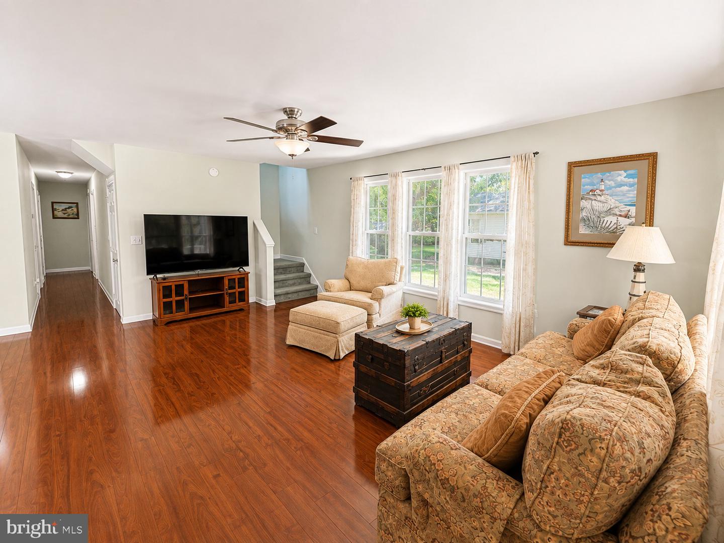 31523 Sunrise Dr Property Photo 6