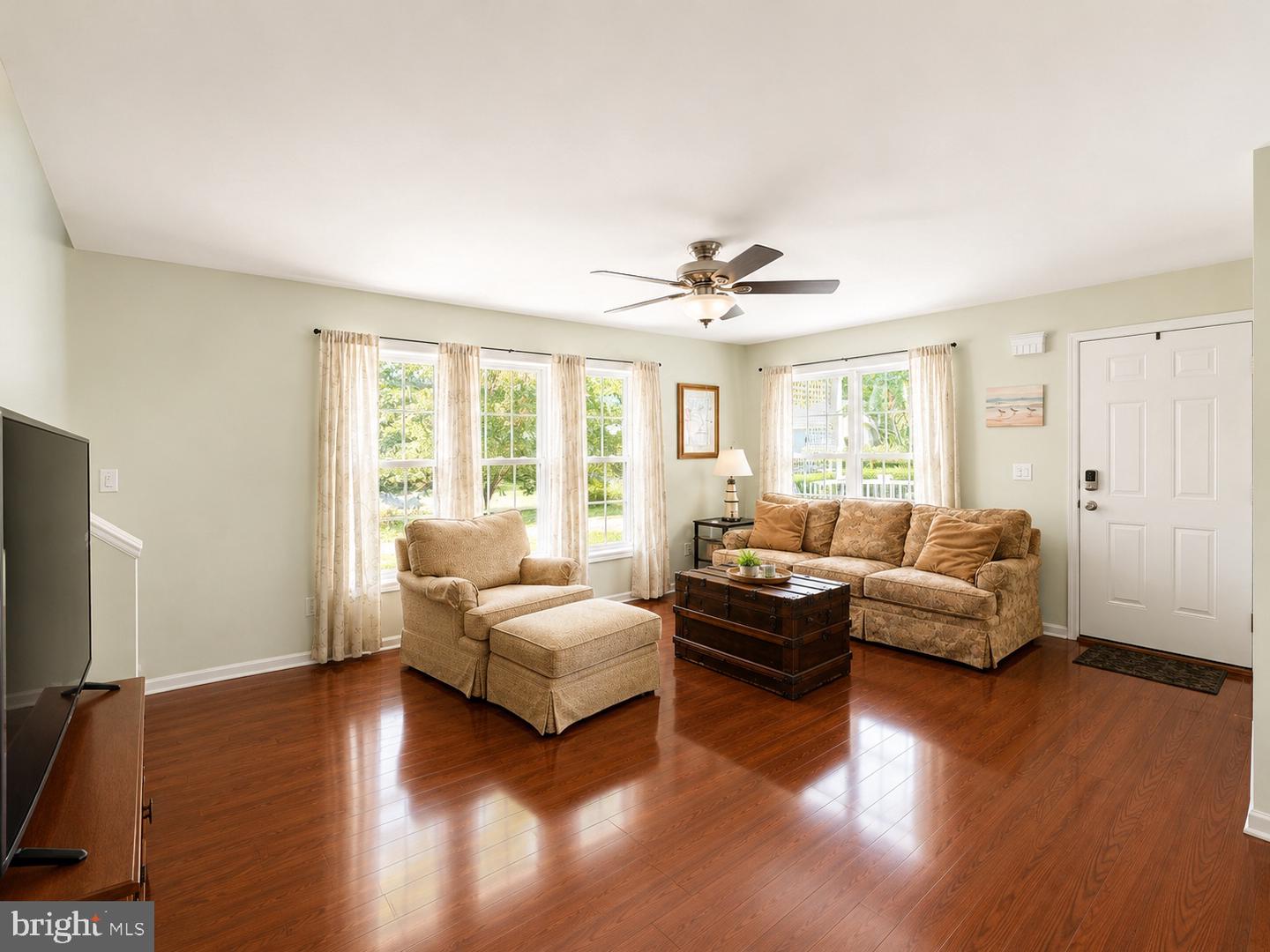 31523 Sunrise Dr Property Photo 8