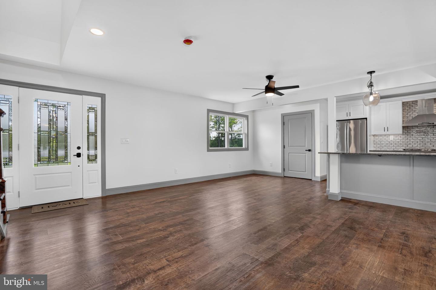 18095 Black Mallard Way Property Photo 8