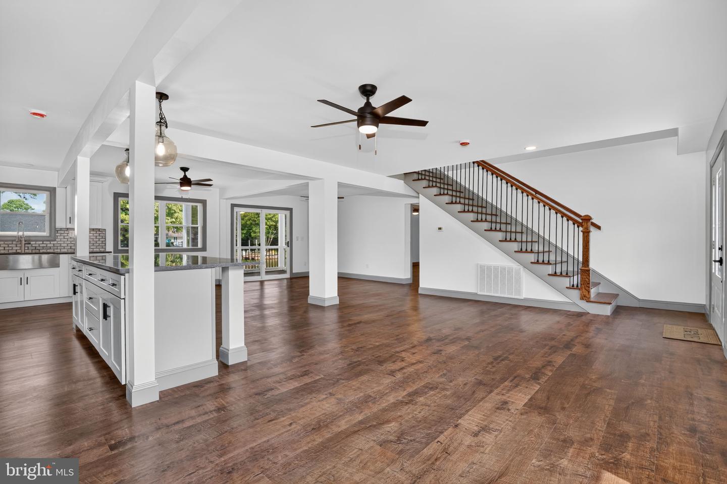18095 Black Mallard Way Property Photo 9