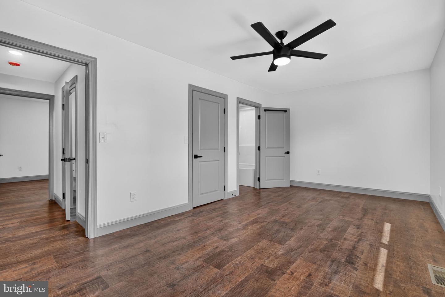 18095 Black Mallard Way Property Photo 25
