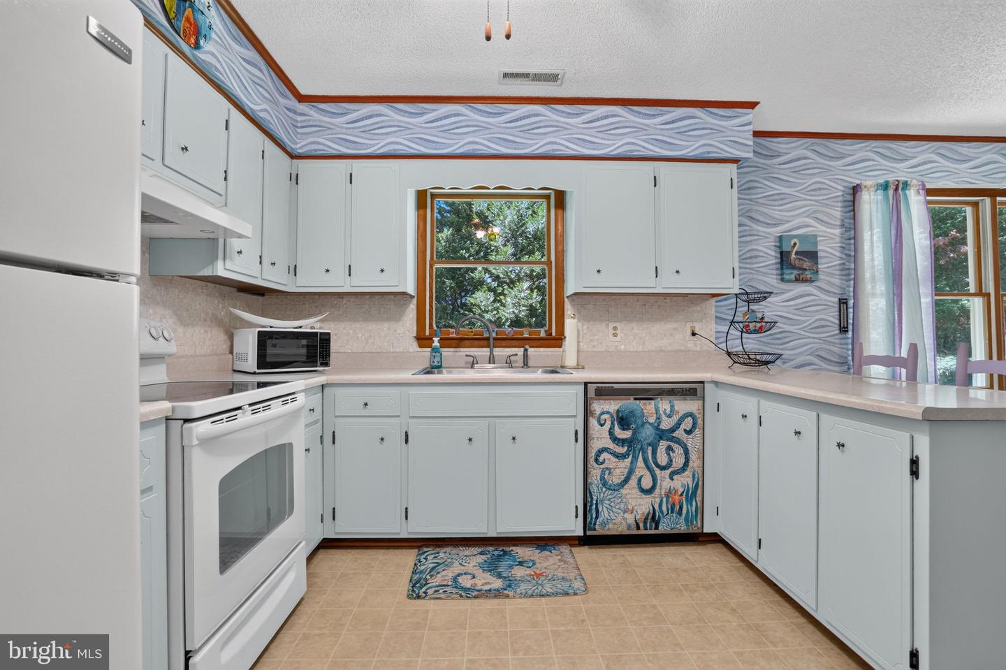 37178 Buoy Ct Property Photo 12