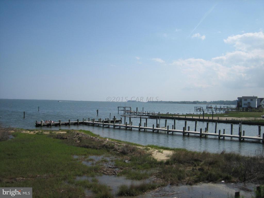 1055 Broadside Dr Property Photo 14