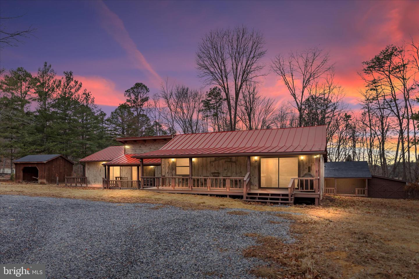 612 Paine Run Rd Property Photo 1