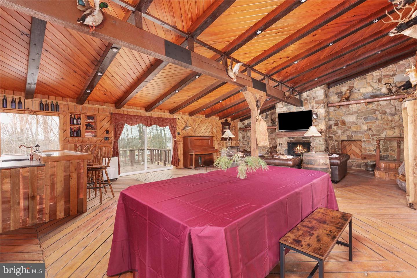 612 Paine Run Rd Property Photo 13