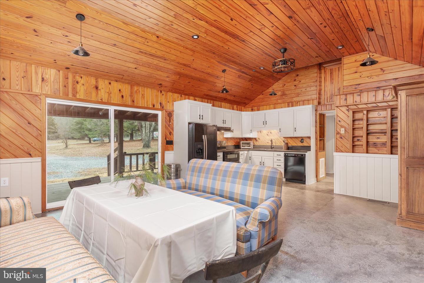 612 Paine Run Rd Property Photo 17