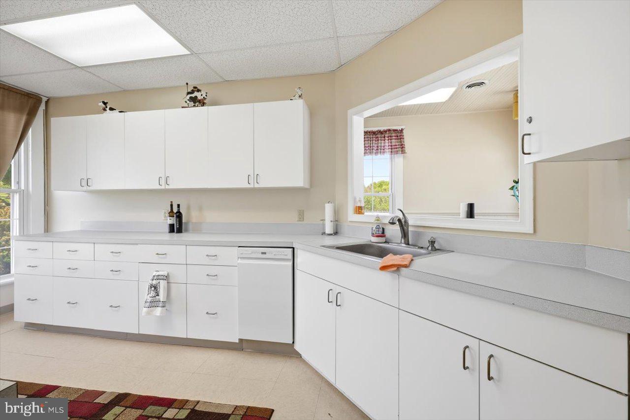 38 Cherry Grove Road Property Photo 4